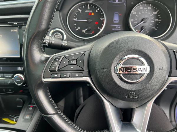 2018 (182) Nissan Qashqai Tekna 1.5 DCI - Pan Roof 371425877