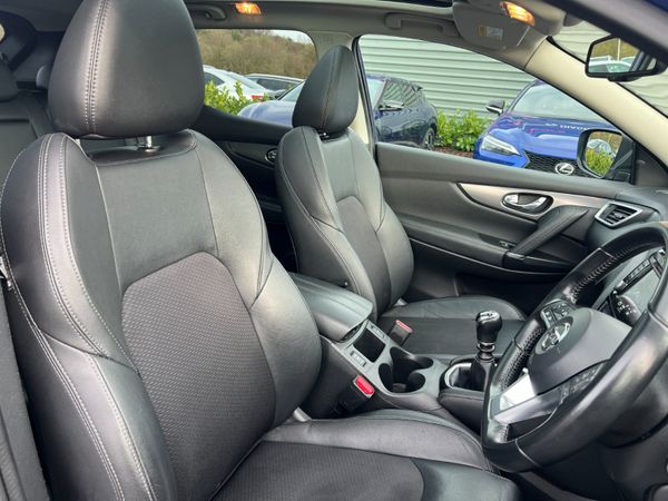 2018 (182) Nissan Qashqai Tekna 1.5 DCI - Pan Roof 371425872