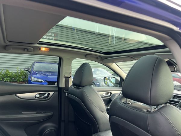 2018 (182) Nissan Qashqai Tekna 1.5 DCI - Pan Roof 371425886