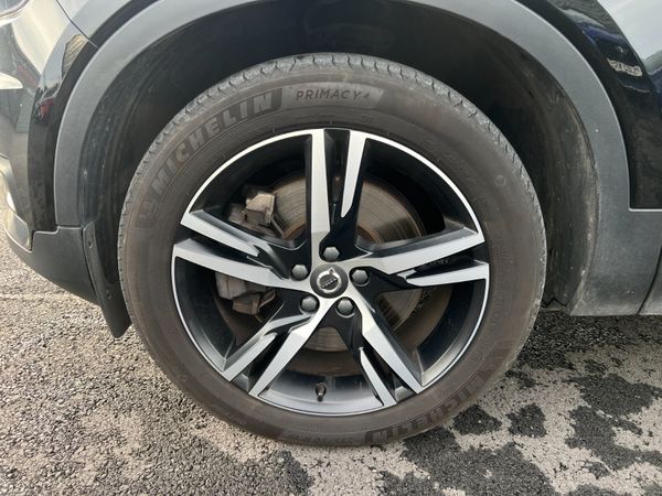 2021 Volvo XC40 R-Design T4 Recharge PHEV Auto 371426678