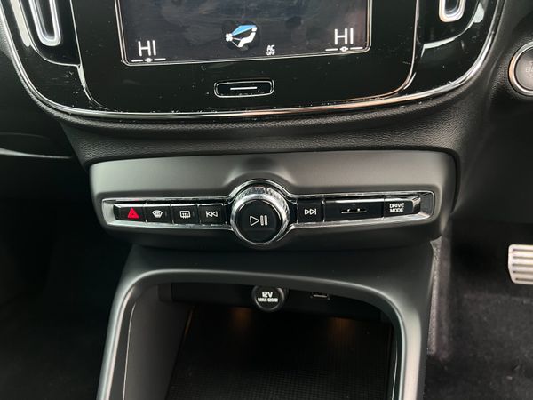 2021 Volvo XC40 R-Design T4 Recharge PHEV Auto 371426719