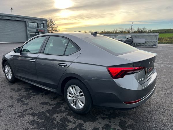 2022 (222) Skoda Octavia SE Technology 2.0 TDI 371427259