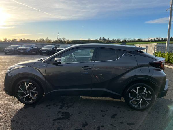 2021 Toyota CH-R Design 1.8 CVT Hybrid 371427986