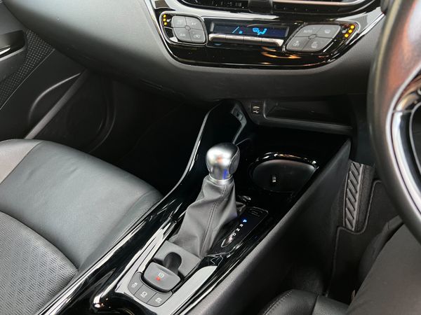 2021 Toyota CH-R Design 1.8 CVT Hybrid 371428006