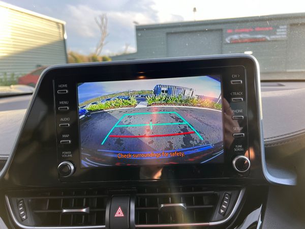 2021 Toyota CH-R Design 1.8 CVT Hybrid 371428008