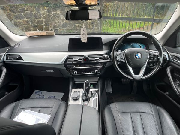BMW 5-Series 530d SE Auto 371468837