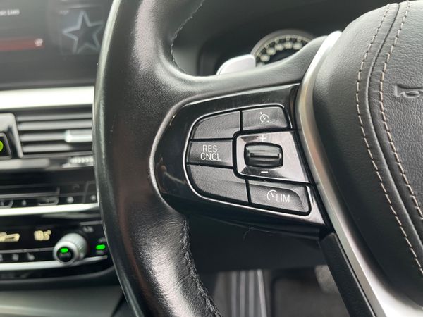 BMW 5-Series 530d SE Auto 371468832