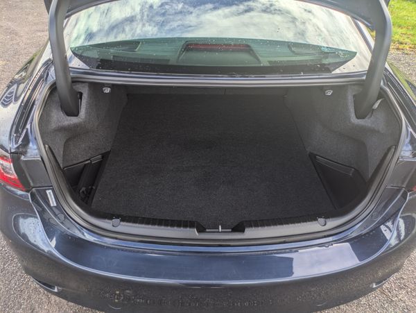 MAZDA 6 EXECUTIVE SE NCT 06/27 TAX 12/25 371485170