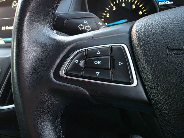 Ford Focus Zetec Petrol New Model 2016 371480695