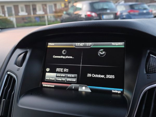 Ford Focus Zetec Petrol New Model 2016 371480712