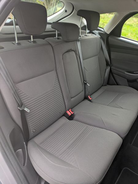 FORD FOCUS TITANIUM FULL SERVICE HISTORY/ NCT 3/27 371490439