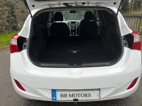 Hyundai i30 1.4 diesel Van 371492657