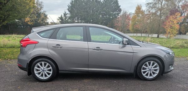 FORD FOCUS TITANIUM FULL SERVICE HISTORY/ NCT 3/27 371493038