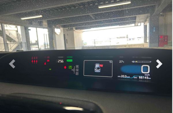 Two 2022 Toyota Prius landing Dublin 28/12/25 371537193