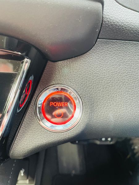 2018 HONDA VEZEL 1.5 HYBIRD AUTOMATIC HIGH SPEC 371531846