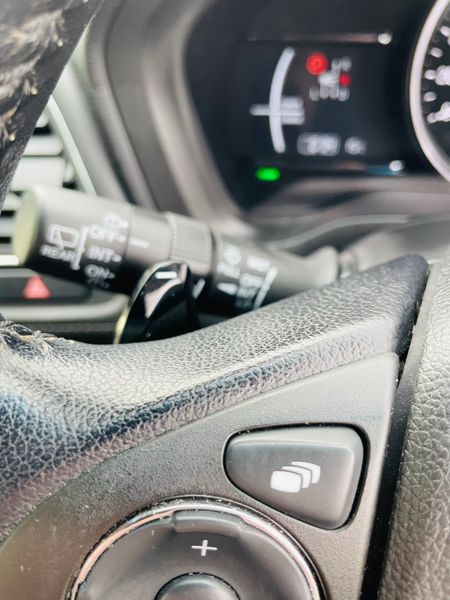 2018 HONDA VEZEL 1.5 HYBIRD AUTOMATIC HIGH SPEC 371531843