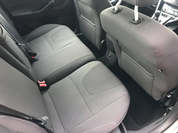 141 Ford Focus 1.6 Petrol New Nct. 371565977