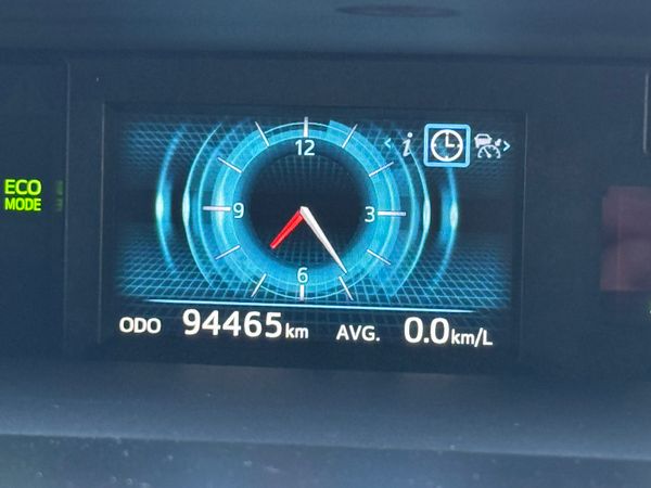 2016 Toyota Prius Plus/alpha1.8 Hybrid auto 7Seate 371587186