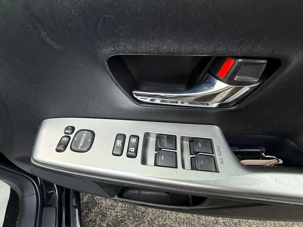 2016 Toyota Prius Plus/alpha1.8 Hybrid auto 7Seate 371587197