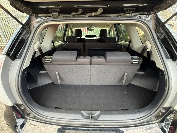 2016 Toyota Prius Plus/alpha1.8 Hybrid auto 7Seate 371587204