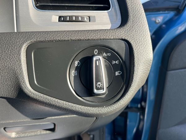 VOLKSWAGEN GOLF 2017, 1.2 TSI 5DR AUTO ESTATE 371625243