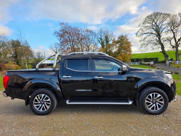 Nissan Navara 2016 371636527