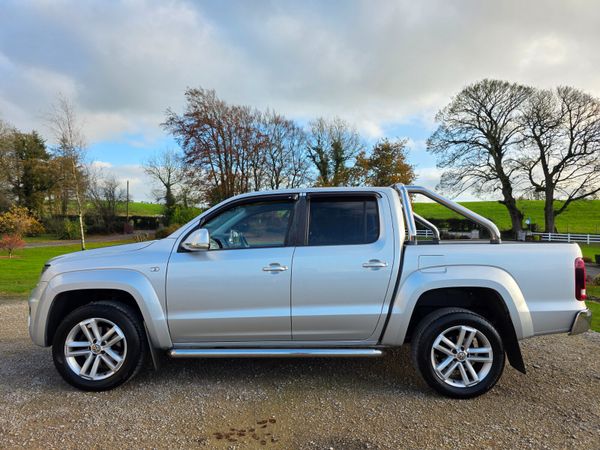 Volkswagen Amarok 2017 371637249