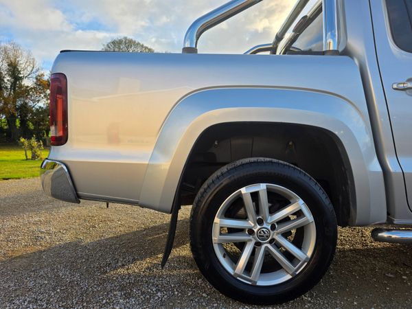 Volkswagen Amarok 2017 371637254