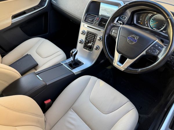 Volvo XC60 D4 (190hp) FWD SE 371679520