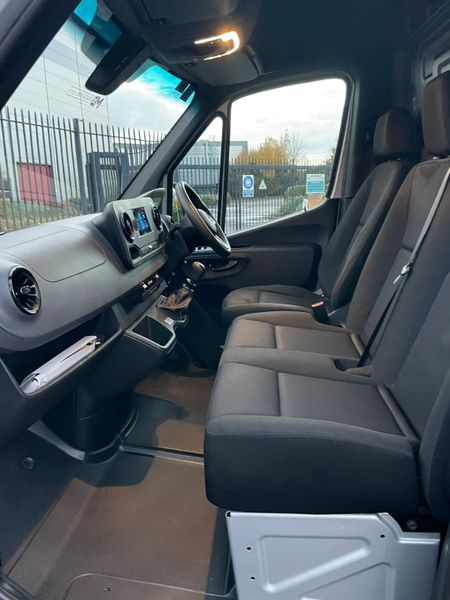 2019 Sprinter 314/43,AC,Cruise Rear Loading Ramp 371683381