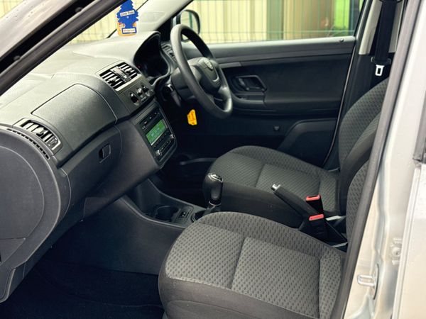 Skoda Fabia 2012 Low Miles!! 371695223