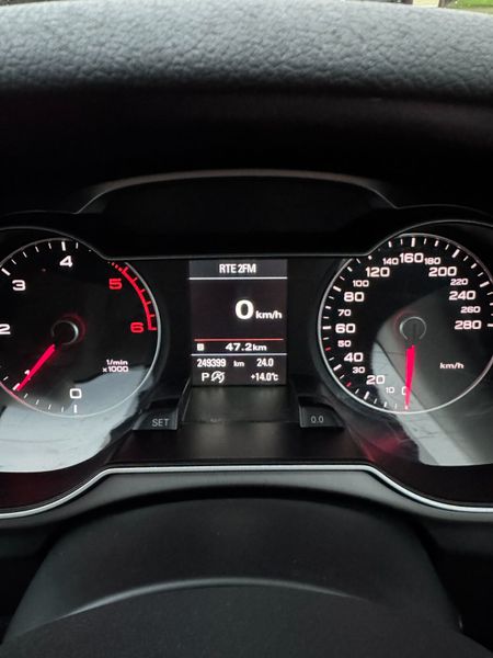 141 Audi A4.. Automatic.. Very Clean.. NCT 08/26 371697217