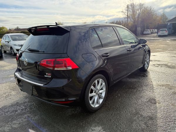 VOLKSWAGEN GOLF BLACK 2016 1.4L PETROL AUTOMATIC 371717749