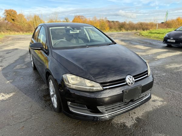 VOLKSWAGEN GOLF BLACK 2016 1.4L PETROL AUTOMATIC 371717758
