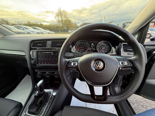 VOLKSWAGEN GOLF BLACK 2016 1.4L PETROL AUTOMATIC 371717770