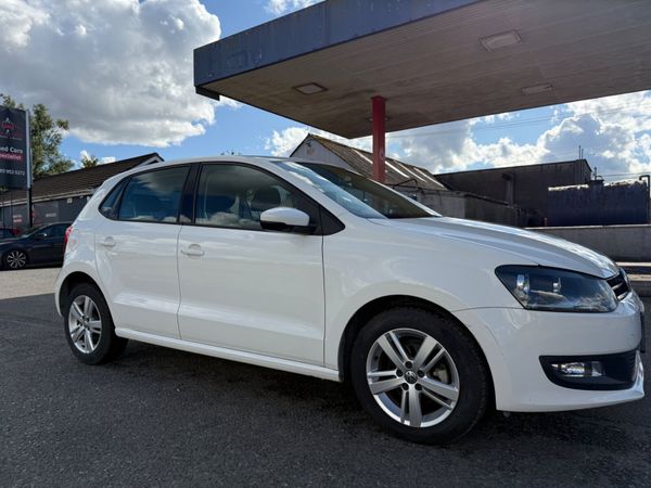 VOLKSWAGEN POLO ( 2015 ) 1.2L PETROL AUTOMATIC 371720138