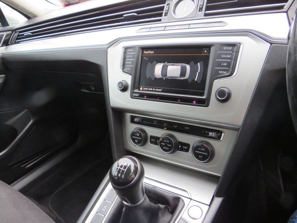 Volkswagen Passat 2015 6 SPEED DIESEL BARGAIN BUY 371772213