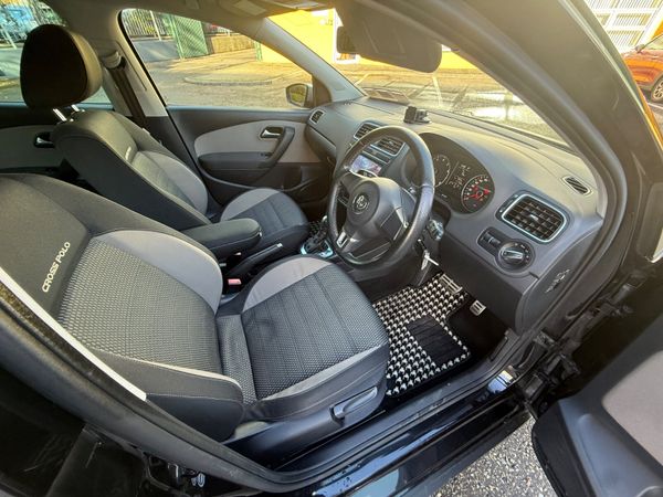 VW Polo Cross 1.2 TSI DSG High Spec 371795130