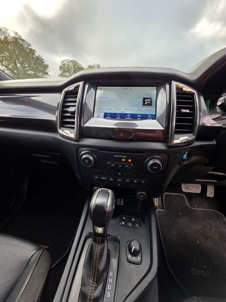 Ford Ranger 2019 371795302