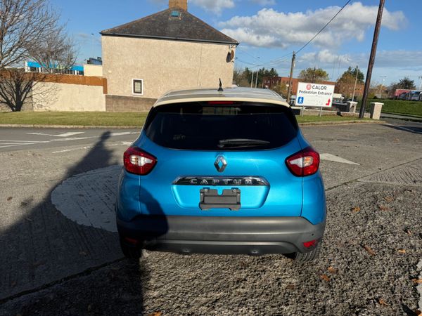 Renault Capture 2015 Auto 56,000 kms 371808537