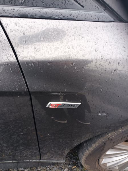 Ford Focus 2016 371818483