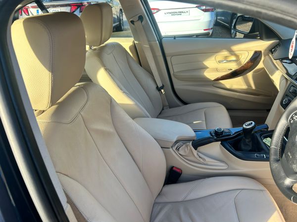 BMW 318 SE AUTO 371812954