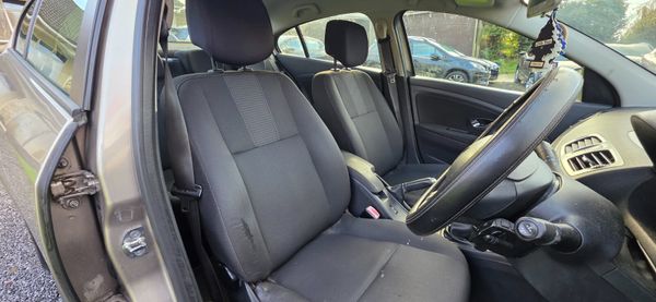 Renault Fluence 2013 371825689