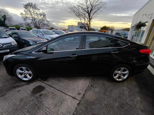 Hyundai i40 Executive 1.7CRDi new NCT 371858633