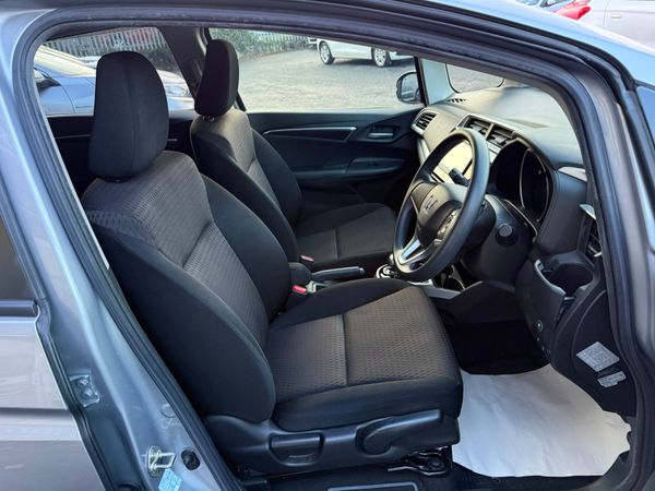 2019 Honda Jazz/Fit 1.5 Petrol Hybrid,Automatic 371868823