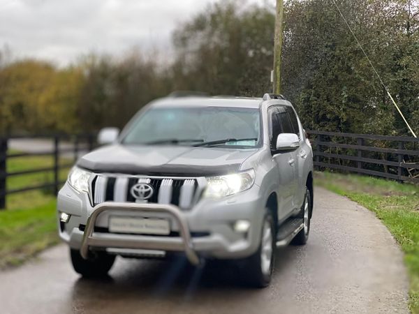 192 Toyota Landcruiser 2.8D4D Spotless**181kms 371869395