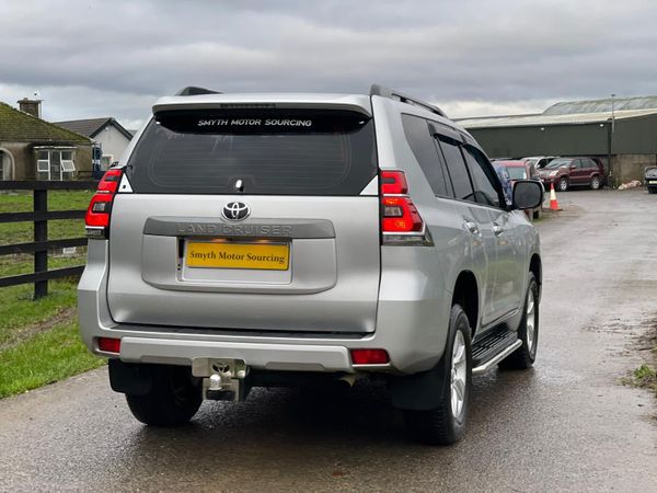 192 Toyota Landcruiser 2.8D4D Spotless**181kms 371869404