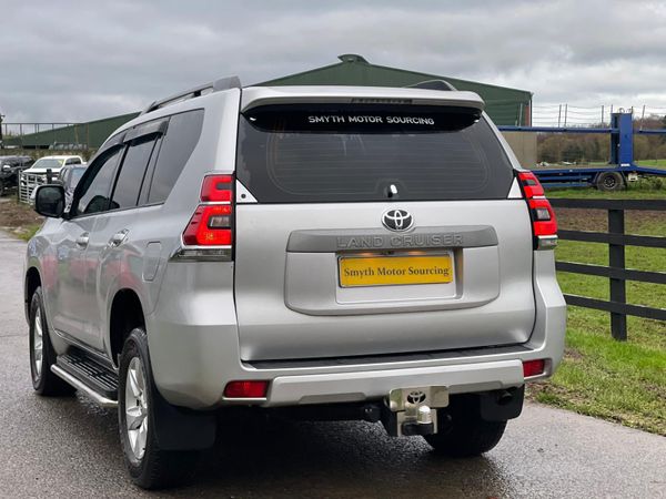 192 Toyota Landcruiser 2.8D4D Spotless**181kms 371869400