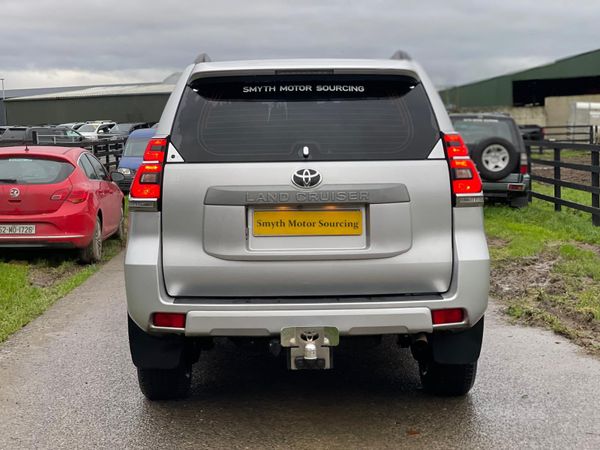 192 Toyota Landcruiser 2.8D4D Spotless**181kms 371869402