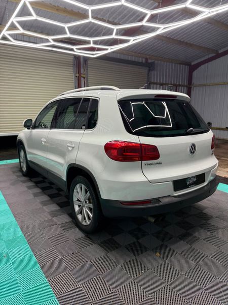 Volkswagen Tiguan 2014 - Automatic + Low mileage! 371869915